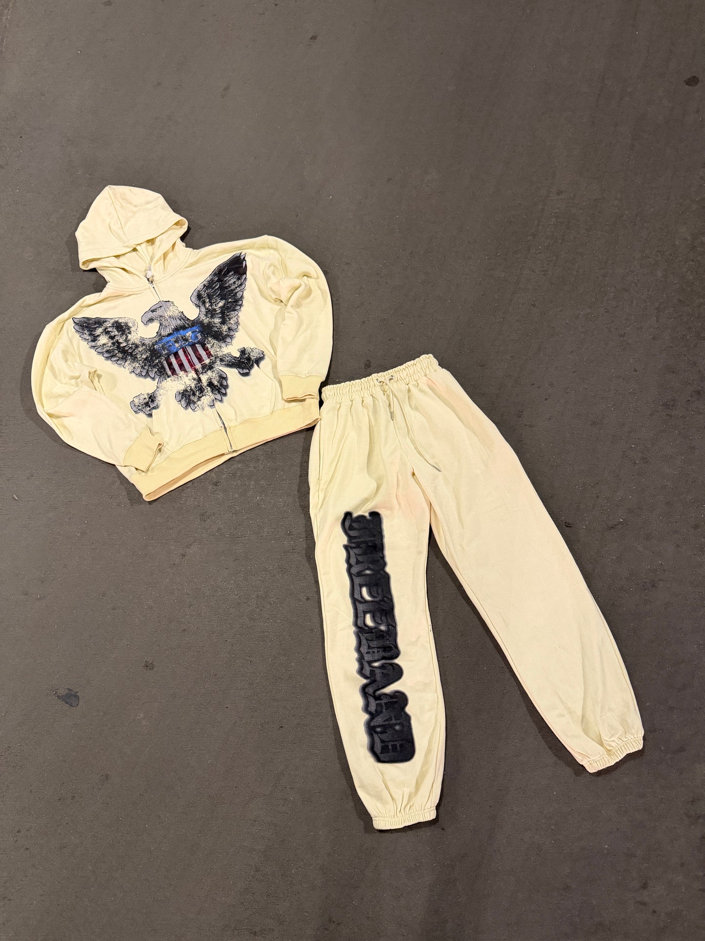 Cream FREEBAND🦅 Set